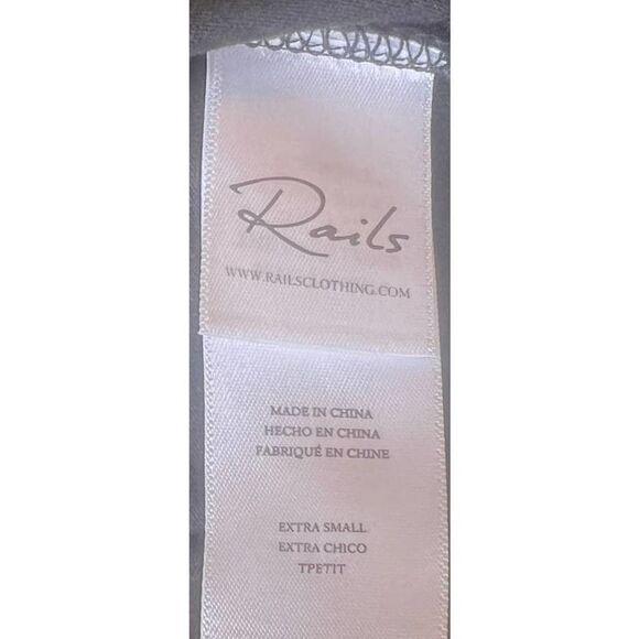 Rails Sami Black Stars Burnout V Neck NWT Size XS - Picture 9 of 10